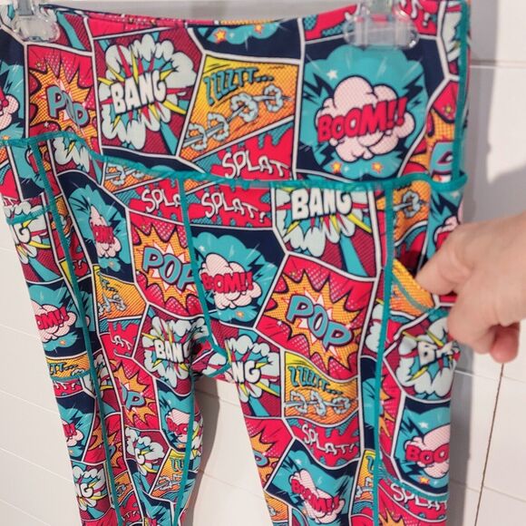 Constantly Varied Gear Knockout Comic Book Leggings Size Large Colorful Pocket - Picture 4 of 9